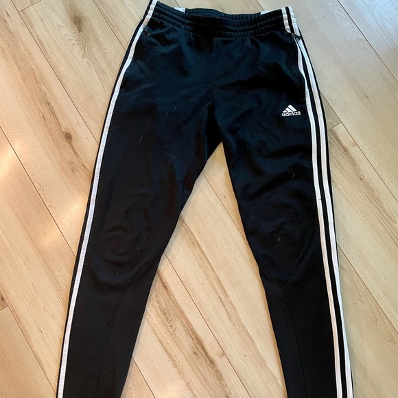Classic skinny adidas pants - Picture 2 of 3